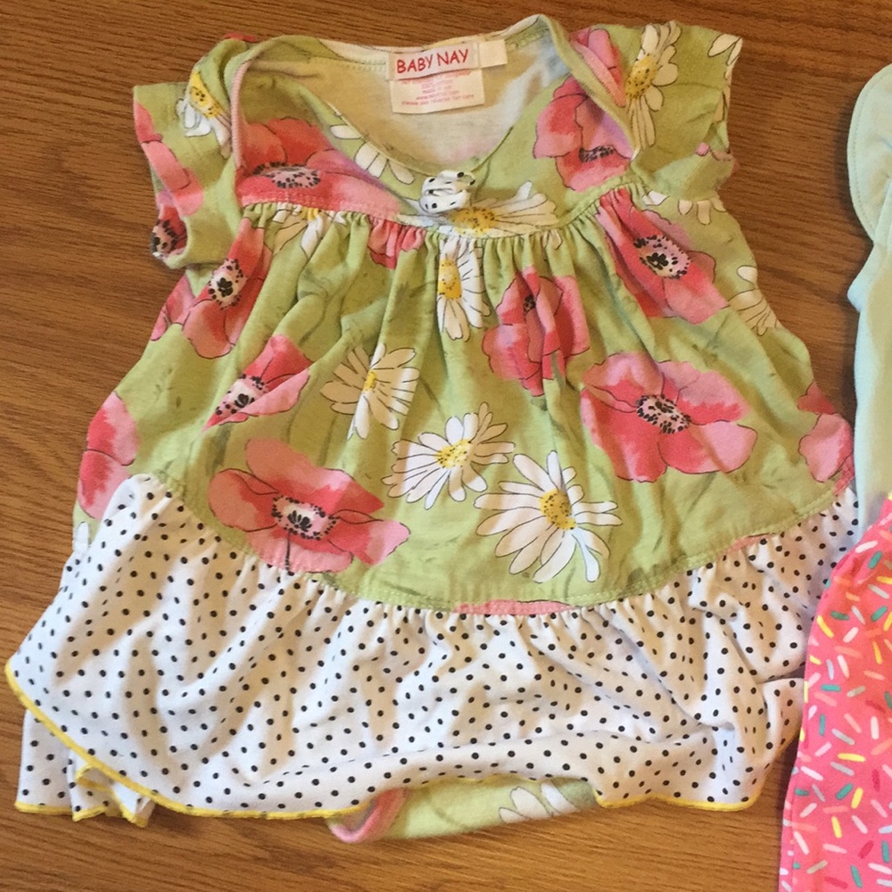 Spring/Summer Outfits - Picture 2 of 4